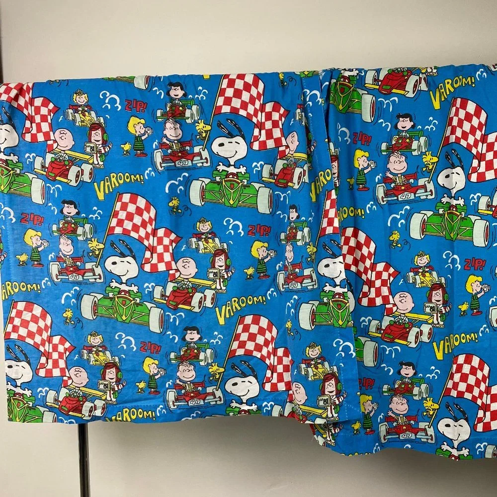 Vintage 60s Peanuts Race Curtains - 2 Panels - United Feature Syndicate